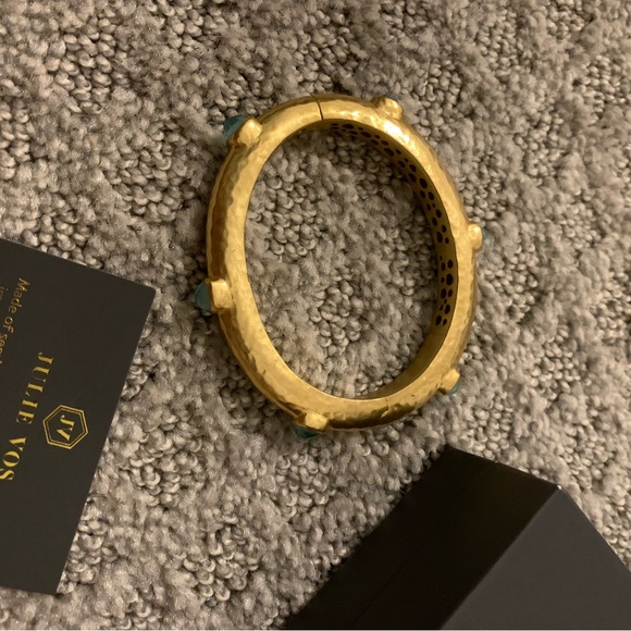 Julie Vos Catalina Hinge Cuff - Picture 6 of 11